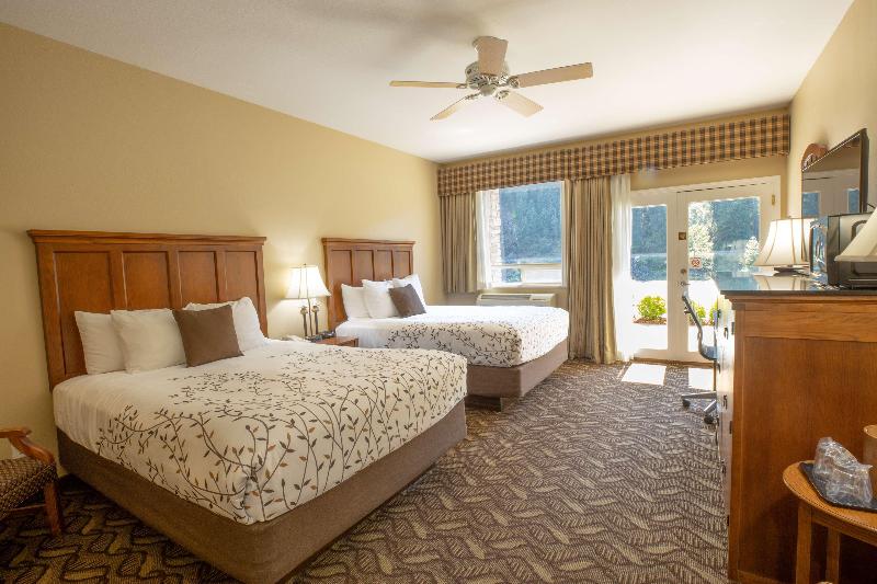 Best Western Lodge at River's Edge image