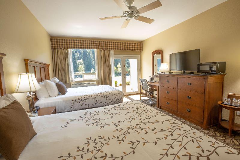 Best Western Lodge at River's Edge image