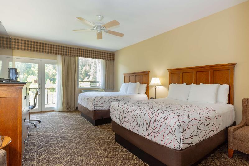 Best Western Lodge at River's Edge image