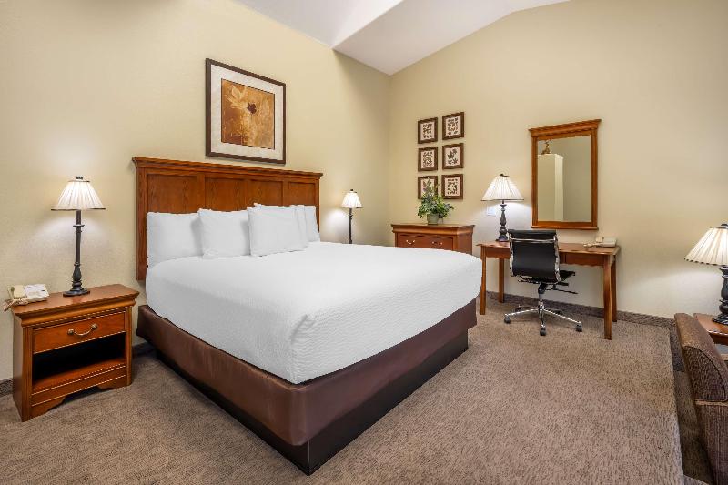 Best Western Lodge at River's Edge image