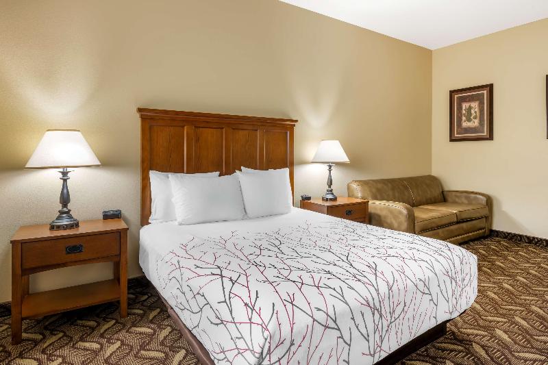 Best Western Lodge at River's Edge image