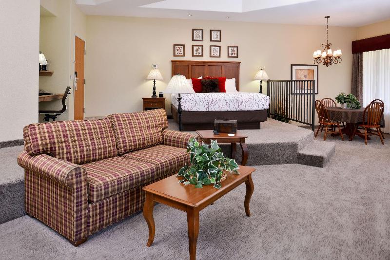 Best Western Lodge at River's Edge image