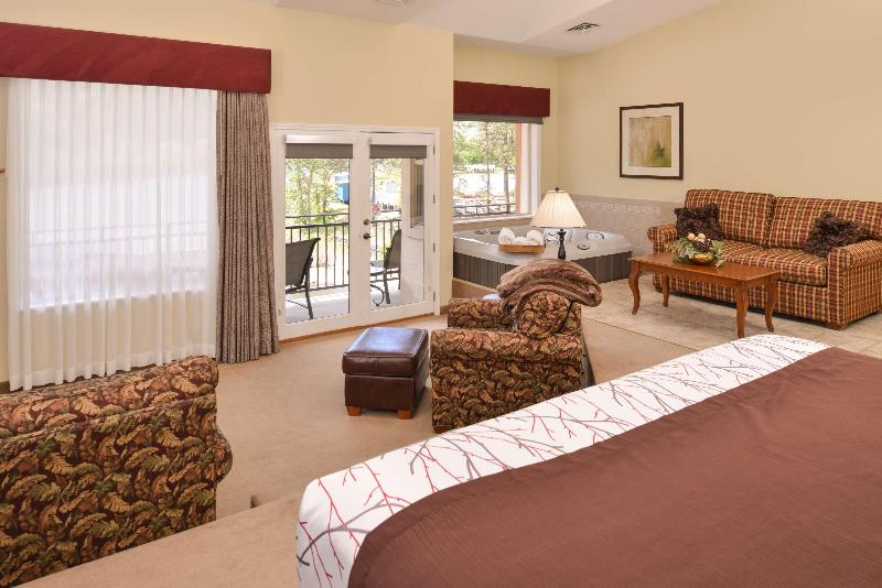 Best Western Lodge at River's Edge image