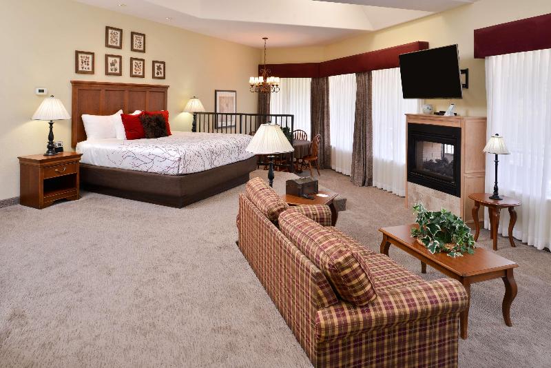 Best Western Lodge at River's Edge image