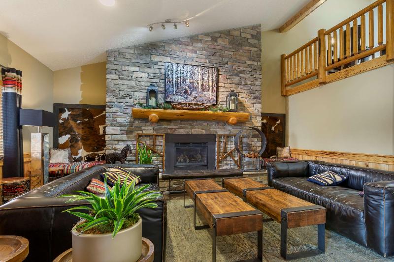 Best Western Plus McCall Lodge & Suites image