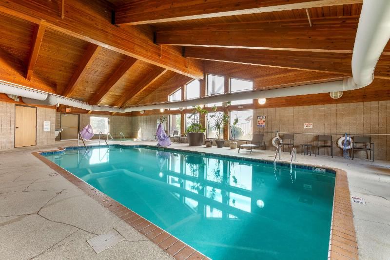 Best Western Plus McCall Lodge & Suites image