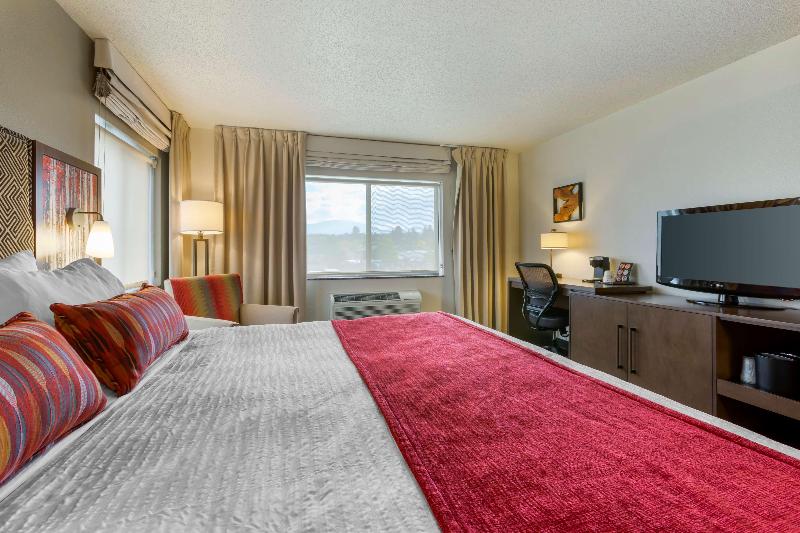 Best Western Plus McCall Lodge & Suites image