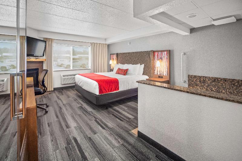 Best Western Plus McCall Lodge & Suites image