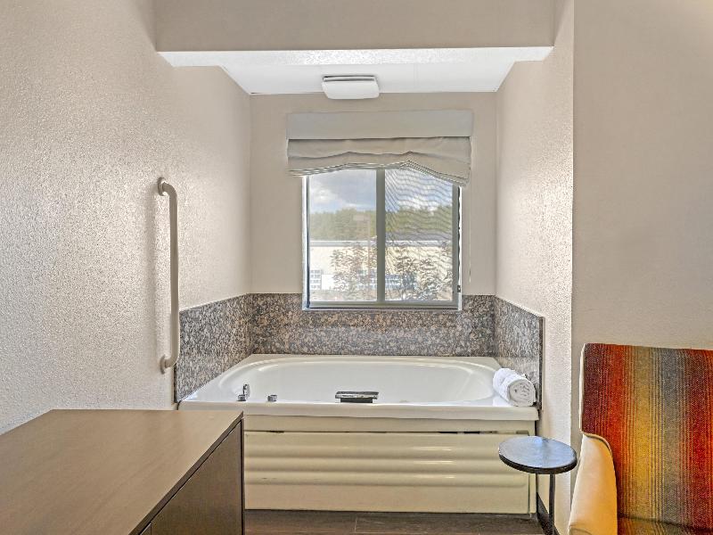 Best Western Plus McCall Lodge & Suites image