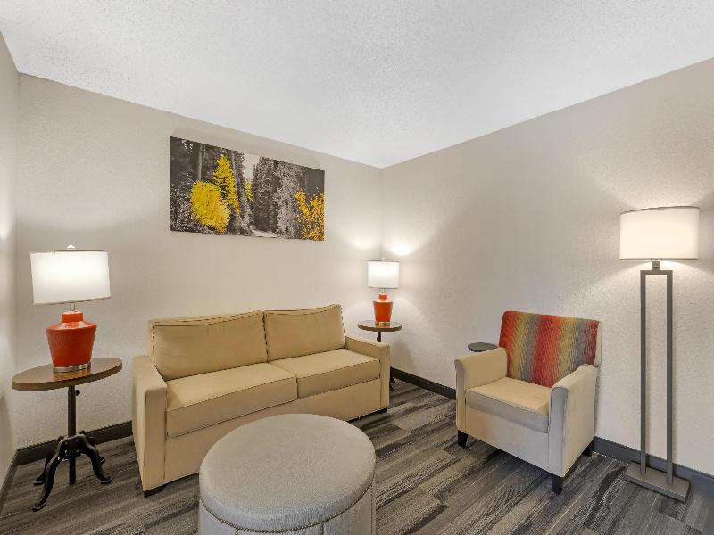 Best Western Plus McCall Lodge & Suites image
