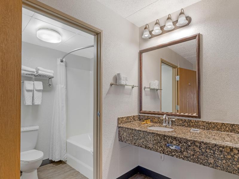 Best Western Plus McCall Lodge & Suites image