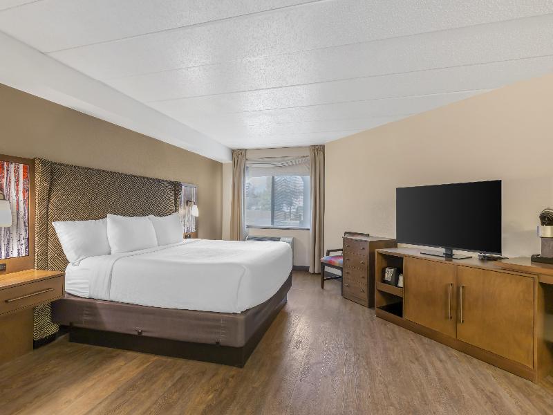 Best Western Plus McCall Lodge & Suites image
