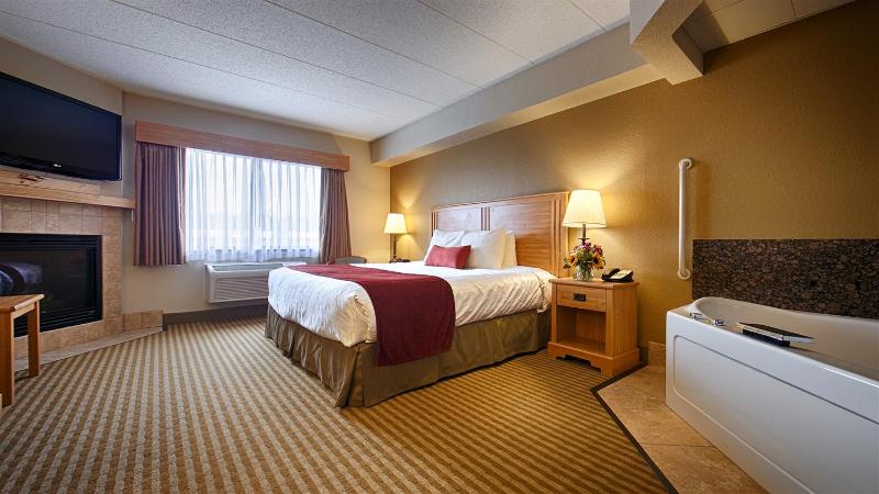 Best Western Plus McCall Lodge & Suites image