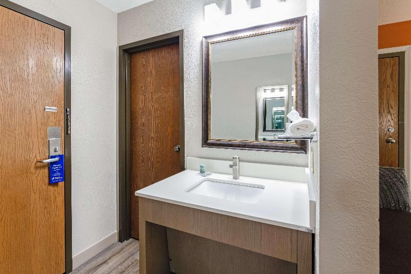 Best Western U. S. Inn image