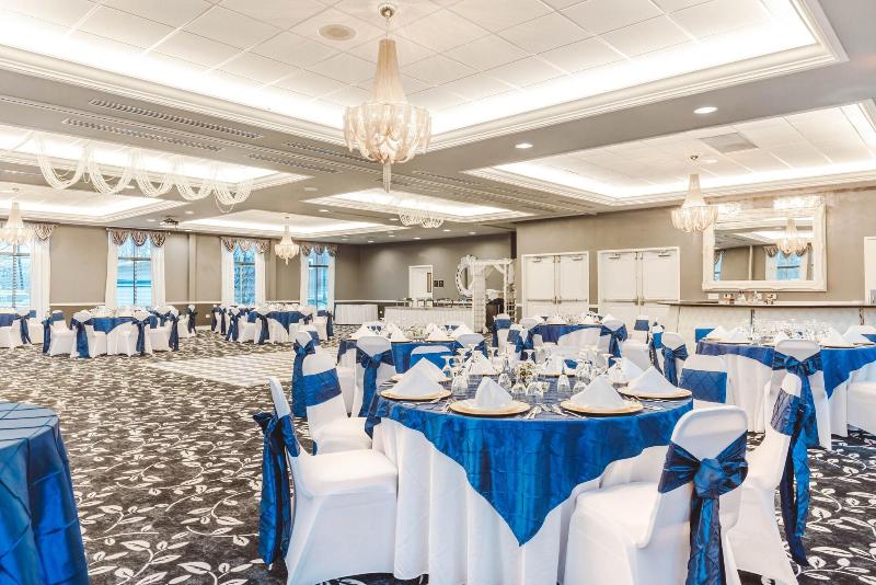 Best Western The Inn & Suites At Market Square image