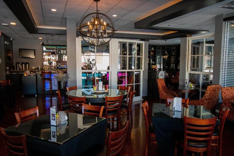 Best Western The Inn & Suites At Market Square image