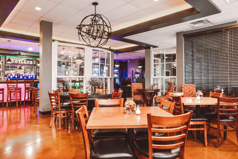 Best Western The Inn & Suites At Market Square image