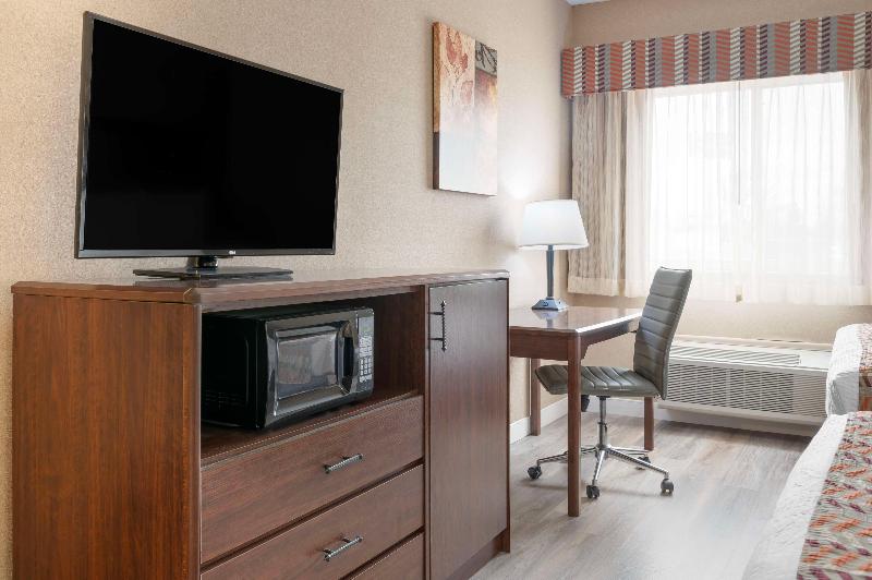 Best Western Circus City Inn image
