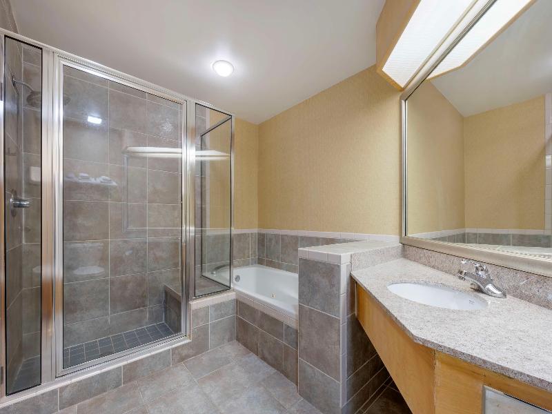 Best Western Circus City Inn image