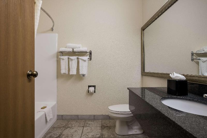 Best Western Kendallville Inn image