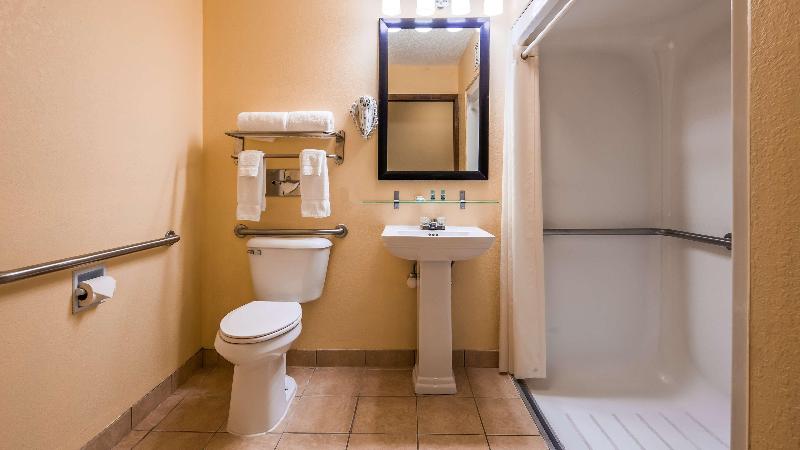 Best Western Muncie image