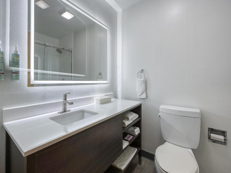 Best Western Indian Oak image