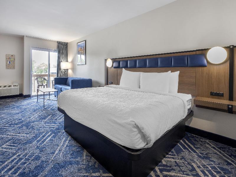 Best Western Indian Oak image