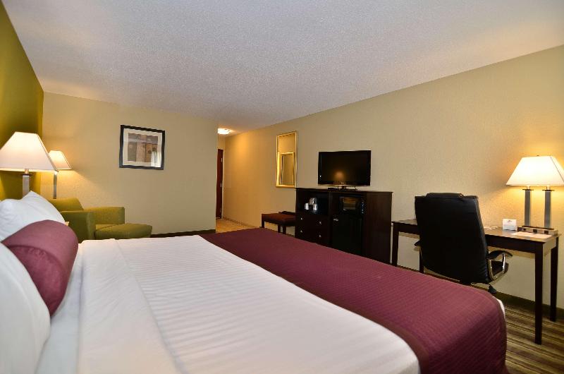 Best Western Plus Anderson image