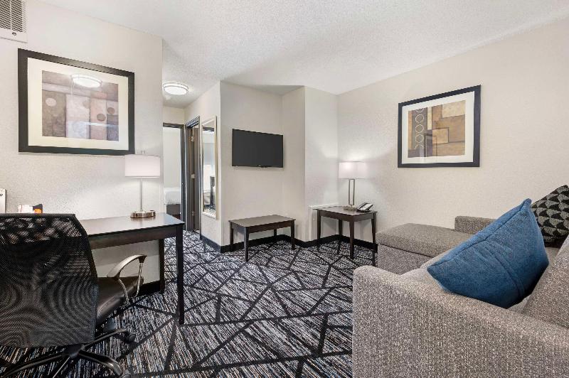 Best Western Plus Anderson image