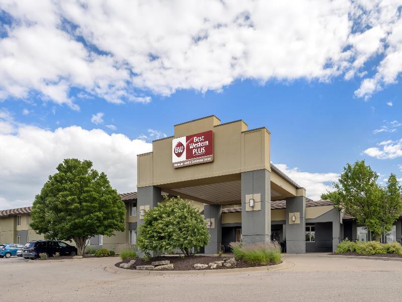 Bw Plus Dubuque Hotel & Conference Center image