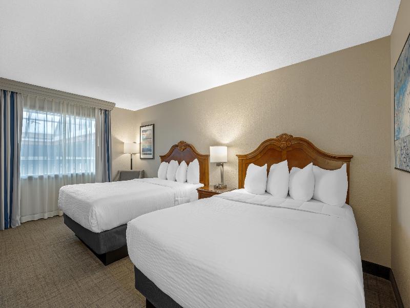 Bw Plus Dubuque Hotel & Conference Center image