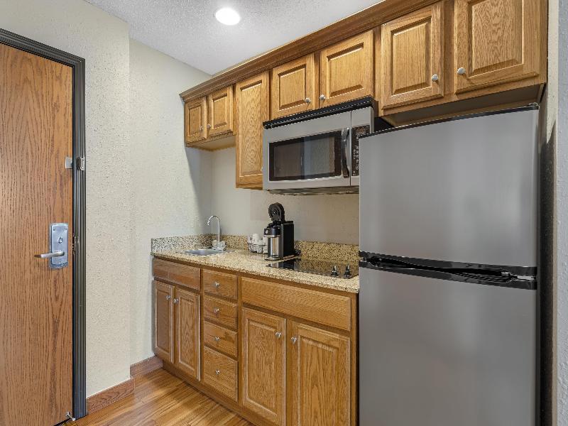 Bw Plus Dubuque Hotel & Conference Center image