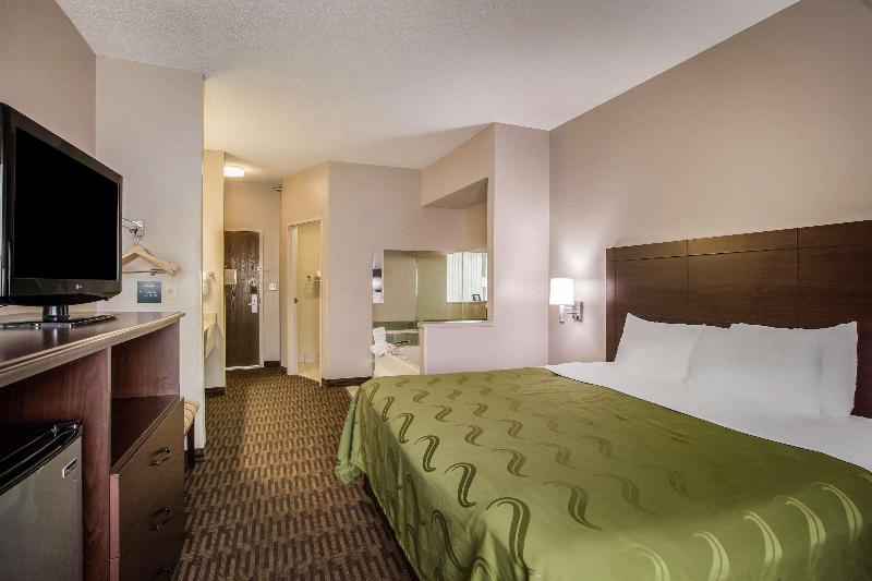 Quality Inn & Suites Lawrence image