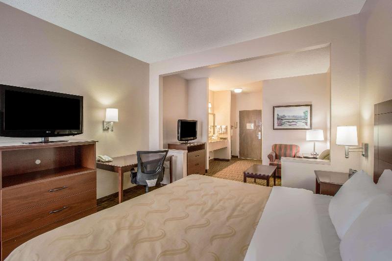 Quality Inn & Suites Lawrence image