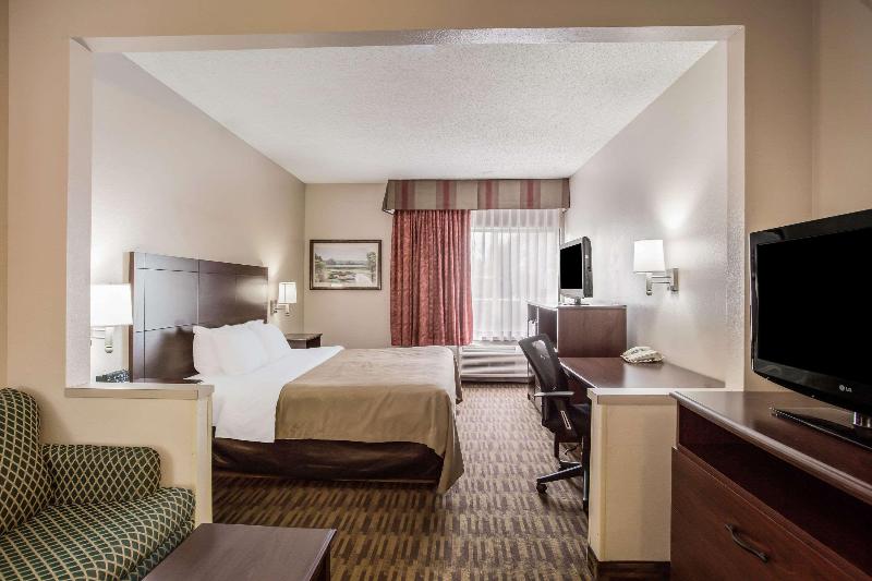 Quality Inn & Suites Lawrence image