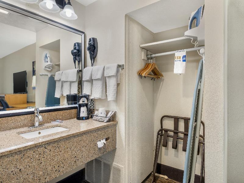 Best Western Winchester Hotel image