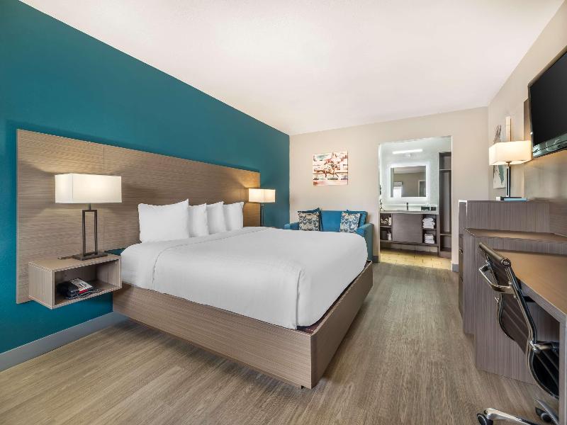 Best Western Green Tree Inn image