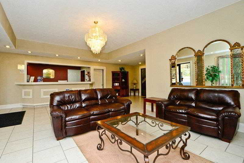 Manchester Heritage Inn & Suites