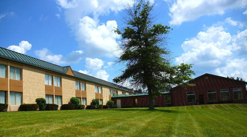 Baymont by Wyndham Richmond KY image