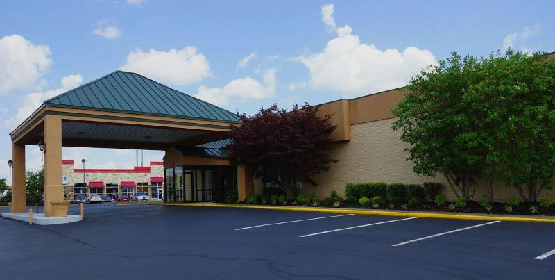 Baymont by Wyndham Richmond KY image