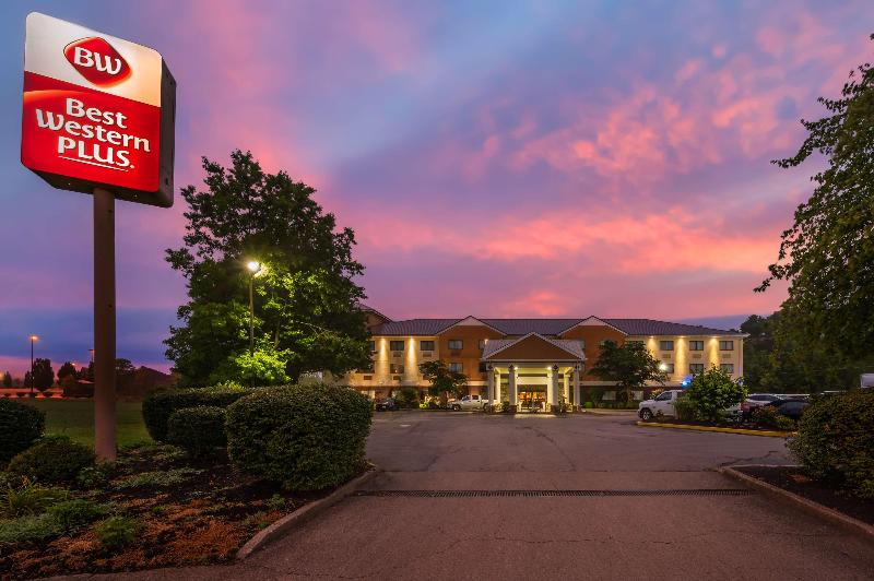 Bw Plus Georgetown Corporate Center Hotel image