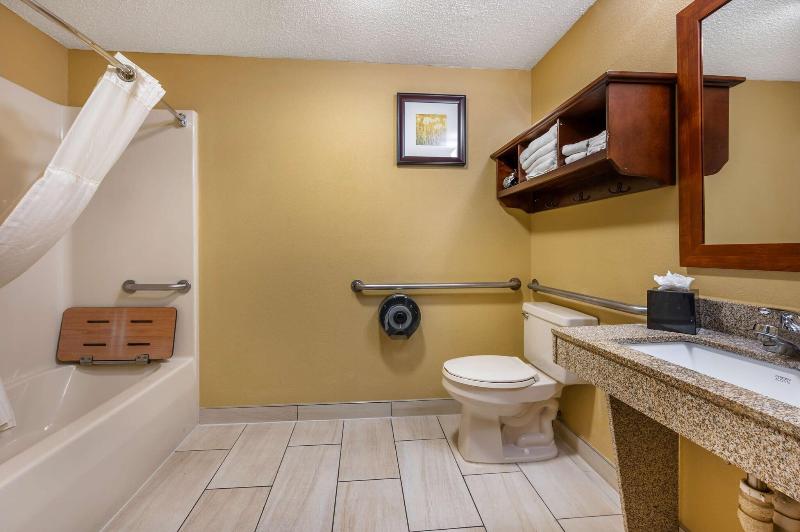 Bw Plus Georgetown Corporate Center Hotel image