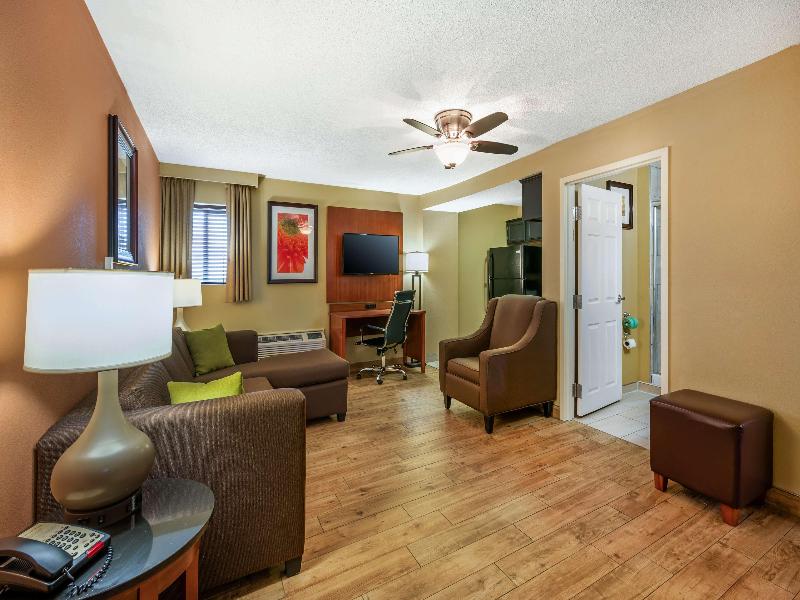 Bw Plus Georgetown Corporate Center Hotel image