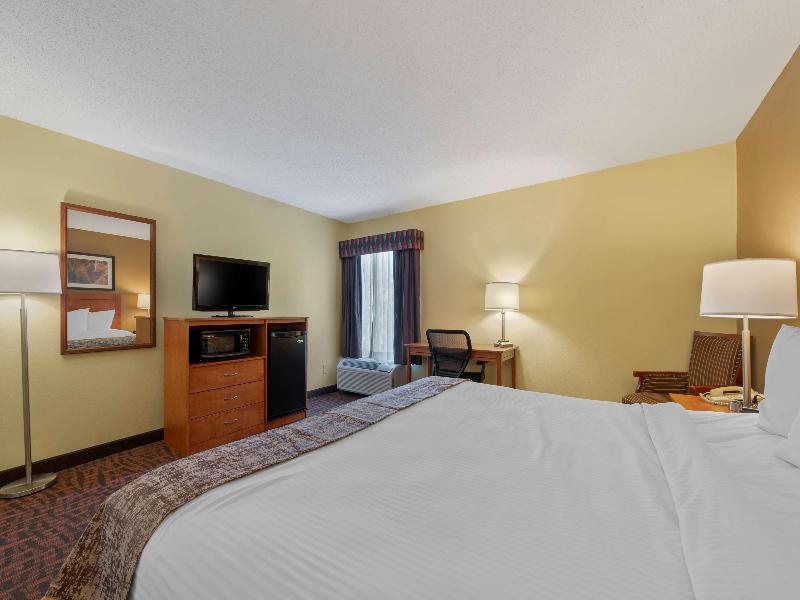 Best Western Louisville East Inn & Suites image