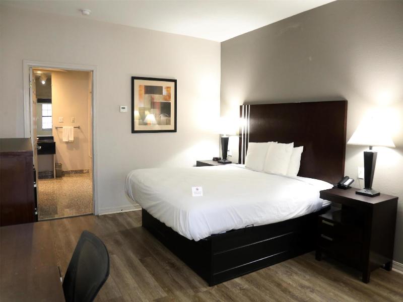 Americas Best Value Inn Monroe image
