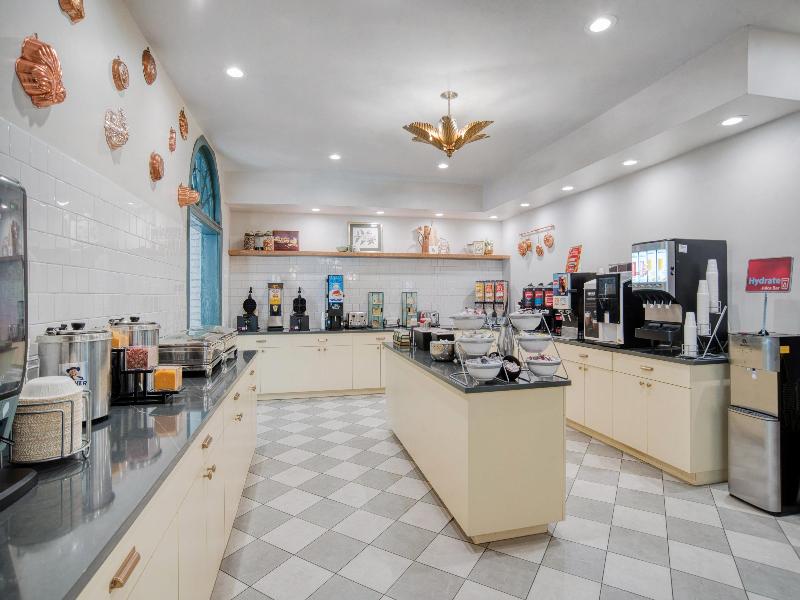 Best Western Plus French Quarter Courtyard Hotel image