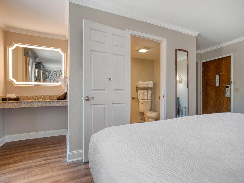 Best Western Plus French Quarter Courtyard Hotel image