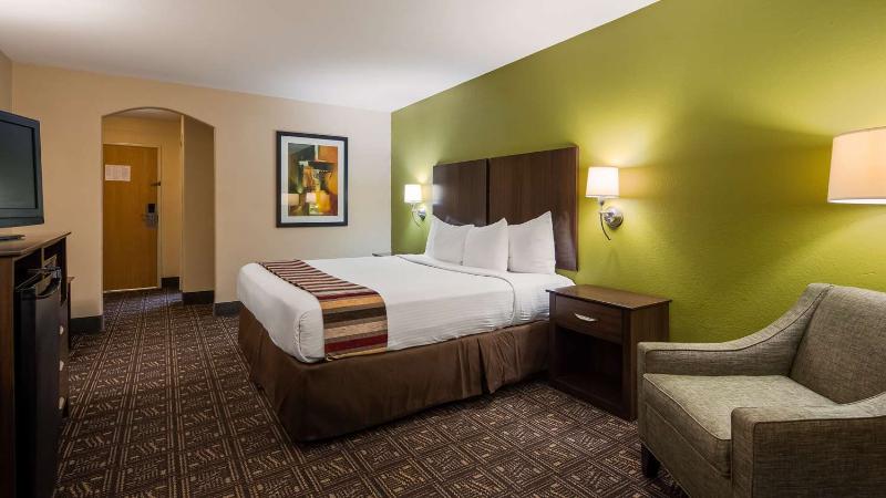 Best Western Rayne Inn image