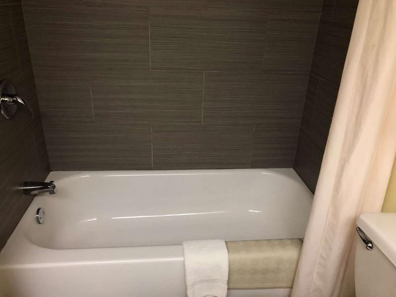 Best Western Rayne Inn image