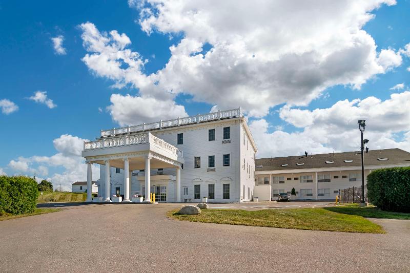 Best Western White House Inn image